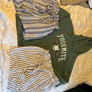 Hollister shorts and hoodie